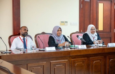 ޕްރައިވެޓް ހޮސްޕިޓަލުތަކުގެ ހިދުމަތުގެ އަގު ބޮޑު، ޕެކޭޖްތަކެއް ތައާރަފުކުރަން މަޝްވަރާކުރަނީ