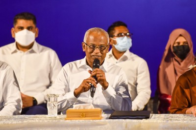 ހިންނަވަރުގައި ބޭންކުގެ ބްރާންޗެއް ގާއިމުކޮށްދިނުމަށް ރައީސަށް ދަންނަވައިފި