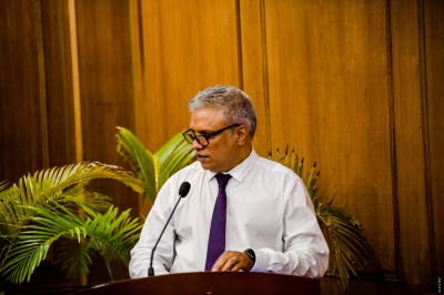 ދަރިވަރުންނަށް ގަނާކުރާކަމަށް ބުނާ މައްސަލަ ބަލައި ފިޔަވަޅު އަޅާނަން: އެމްއެންޔޫ