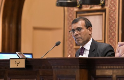 ގާނޫނު އަސާސީ އިސްލާހު ކުރާއިރު، ޕާޓީތަކާ މަޝްވަރާކުރާނަން: ރައީސް ނަޝީދު