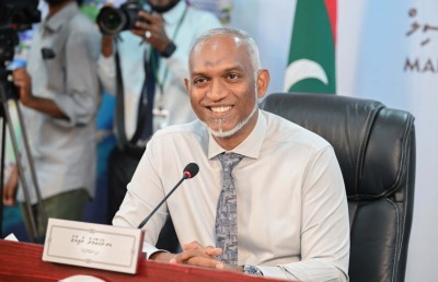 ޗައިނާ އިން މަގު ހެދުމުގެ މަޝްރޫއު ނިމޭއިރު ފެންބޮޑުވުމަށް ދާއިމީ ހައްލެއް ލިބޭނެ: ރައީސް