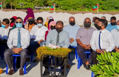 އައްޑޫ ދެ ރިސޯޓް ނުހުޅުވި ލަސްވާ ނަމަ އެހެން ގޮތްތަކެއް ހޯދަން ޖެހޭ: މައުސޫމް