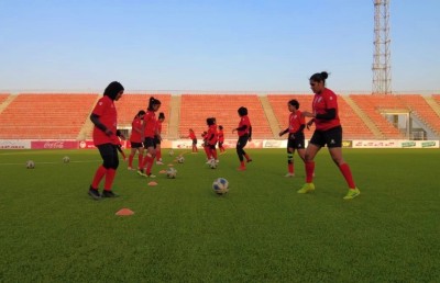 ގައުމީ އަންހެން ފުޓުބޯޅަ ޓީމު ފުޑް ޕޮއިޒަންވެ ބޮޑު ދެރައެއް