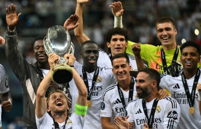 ސުޕަ ކަޕްގެ ތައްޓާ އެކު ރެއާލްގައި އެމްބާޕޭ އަށް ހުވަފެނީ ފެށުމެއް