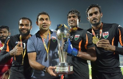 ސާފް ޗެމްޕިއަންޝިޕްގައި އަސްލަމް: ދެރަވެގެން ރޮވުނު، އުފަލުން ވެސް ރޮވުނު