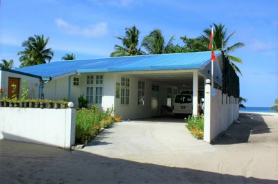ނިވާކަން ކުޑަ ހެދުން އަޅައިގެން އުކުޅަހު މަރުކަޒުން ޚިދުމަތް ހޯދަން ނުދިޔުމަށް އިލްތިމާސް ކޮށްފި