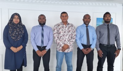 ރިނބުދޫ ކައުންސިލުން ދ. މީދޫ ދާއިރާގެ މެމްބަރާ ބައްދަލުކޮށްފި