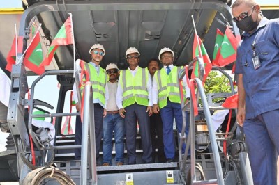 އައްޑޫގެ މަގުހެދުމުގެ ބޮޑު މަޝްރޫޢު ރަސްމީކޮށް ފައްޓަވައިދެއްވައިފި