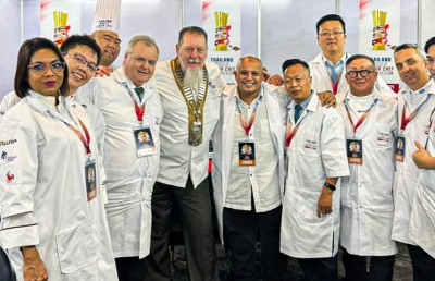 ޝެފް މަހާ ތައިލެންޑުގެ ވޯލްޑް ޖޫނިއާ ޝެފް ޗެލެންޖުގެ ޖަޖަކަށް