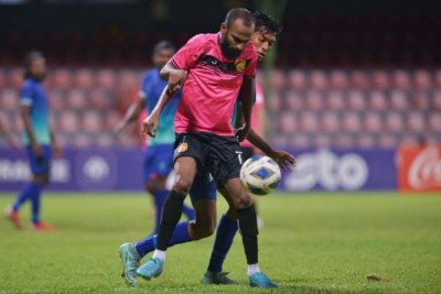 ސަސް އާއި ޔޫވީ ބައްދަލުކުރި މެޗު އެއްވަރުވެގެން ނިމިއްޖެ