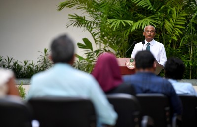 ނޫސްވެރިންކަމުގެ އިނާމުގެ މައްސަލަ ބޮޑުވެފައި ވަނިކޮށް ރައީސް ބައިވެރިވެވަޑައިގަންނަވާތީ ނުރުހުން