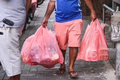 ރޯދަވިއްލަން، އުކާލާވަރަށް ތަކެތި ނަހަދަން ޚުތުބާގައި ގޮވާލައިފި