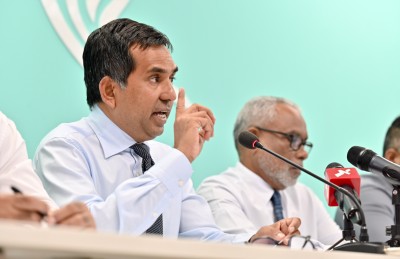 ހުރިހާ ޑޮޓެއް ގުޅުވީމާ އެނގެނީ މާލީ ނިޒާމް އިނދަޖައްސާލަން ގަސްތުގައި އުޅުނުކަން: ސައީދު