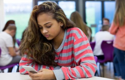 ފުރާވަރު ކުދިންނަށް ހާއްސަކޮށް އިންސްޓަގްރާމަށް "ޓޭކް އަ ބްރޭކް" ފީޗާ ގެންނަނީ