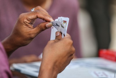 މަތިވެރިއާއި ރޯދަމަސް 4