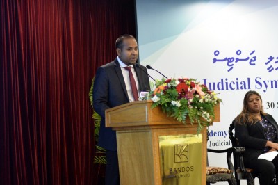 ހައިކޯޓުގެ ފަނޑިޔާރު އަލީ ސަމީރު މަގާމުން އިސްތިއުފާ ދެއްވައިފި