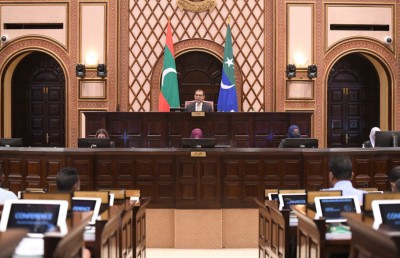 50 ޕަސެންޓު މަސައްކަތް ނިންމައި މަޖިލިސް ޗުއްޓީއަށް