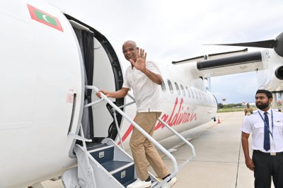 ނުރަސްމީ ދަތުރުފުޅެއްގައި ރައީސް ހިންނަވަރަށް