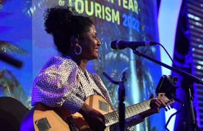 ޓޫރިޒަމްގެ ރަން އަހަރަށް ޑިޓިއުންގެ "ނަލަ ނަލަ ރާއްޖެ"