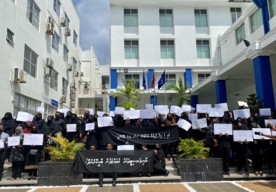 އިހުތިޖާޖާ ގުޅިގެން ފިނޭންސުން ބުނީ ހުރިހާ ދާއިރާއެއްގެ މުސާރަ ވެސް ބޮޑުކޮށްދޭނެ ކަމަށް