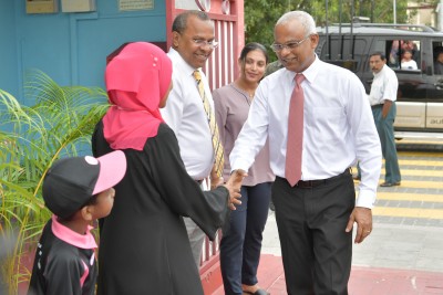 ބޮޑުކުރި މުސާރަ ޓީޗަރުން ގަބޫލުކުރައްވާނެ ކަމަށް އުންމީދު ކުރަން: ރައީސް