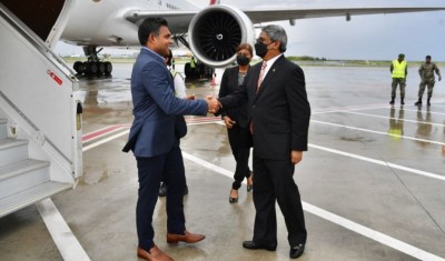 ނައިބުރައީސް ނިއުޔޯކަށް ކުރެއްވި ދަތުރުފުޅު ނިންމަވާލެއްވުމަށްފަހު ވަޑައިގެންފި