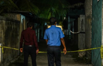 ތުހުމަތުކުރެވޭ ދެ މީހުން އުޅުނީ މަހްމޫދު ހޯދަން އުޅުނު މީހުންގެ ފަހަތުން