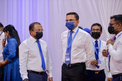 ސިޔާސީ ޕާޓީތަކަށް ފައިސާާދިނުން ހުއްޓުވުމަށް އެމްއެންޕީން މަޖިލީހަށް ހުށަހަޅަަނީ