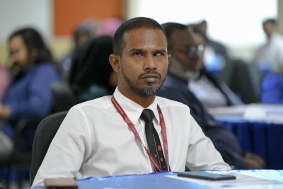 މީޑިއާ ކައުންސިލްގެ ރައީސްގެ އިތުބާރު ނެތްކަމަށް ފާހެއްނުވި