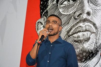 މަނީލޯންޑަރިންގެ ތަހުގީގަށް ހާޒިރުވާން އަލްހާނަށް ޗިޓް ފޮނުވައިފި