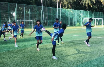 ސަސް އެކަޑަމީގެ ދެ ޓީމެއް ތައިލެންޑްގެ ޖޫނިއާ މުބާރާތެއްގައި ވާދަކުރަނީ