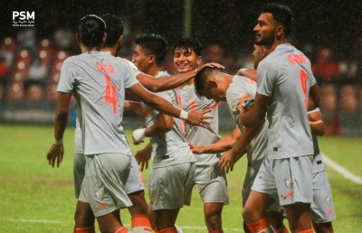 އިންޑިއާ އިން 8 ވަނަ ފަހަރަށް ސާފް ޗެމްޕިއަންޝިޕް ކާމިޔާބުކޮށްފި