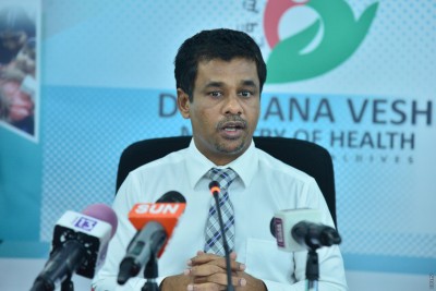 ދިވެހީންނަށް އޮތް ހަމައެކަނި ގޮތަކީ ސަރުކާރު ބަދަލުކުރުން، އެނޫން ގޮތެއް ނެތް: ނާޒިމް