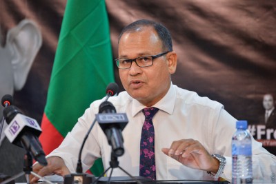 ލަންކާއަށް ވީ ގޮތް ރާއްޖެއަށް ވިޔަ ނުދިނުމަށް ދައުލަތުގެ ރިކަރަންޓް ޚަރަދު ކުޑަކުރާންޖެހޭ: އާދަމް ޝަރީފް