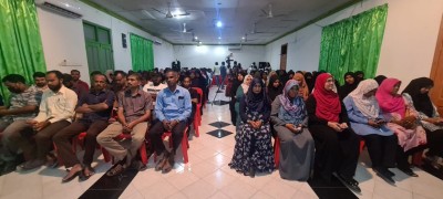 ވަގުތަށް ނަމާދުކުރުމަކީ ހަރުކަށި ފިކުރު ކަމަކަށް ނުބުނަން: ޔޫތު މިނިސްޓްރީ
