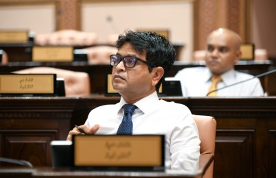 ކުރިން ވެރިކަން ވައްޓާލީ ލޯނު ނެގުމުގެ ބާރު މަޖިލީހަށް ދީގެން، އެގޮތަށް ހިލާ ވިޔަކަ ނުދޭނަން: ސަލީމް