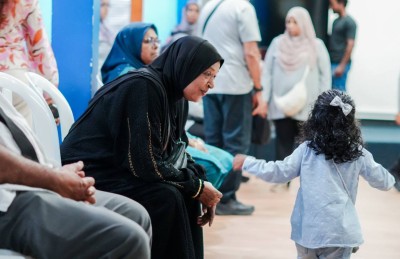 އަމީރު އަހުމަދު ސްކޫލްގައި އިޖުތިމާއީ ހަރަކާތްތައް ހިންގަނީ