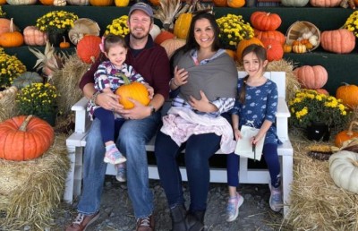 އެެއް މާބަނޑެއް ނޫން، އެކަމަކު ތިން ކުދިންގެ އުފަން ދުވަސް އެކީގައި