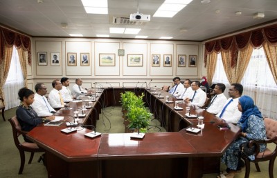 ގާނޫނުއަސާސީ ބަދަލުކުރަން އެމްއެންޕީގެ އެހީއަށް ނަޝީދު އެދިވަޑައިގެންފި