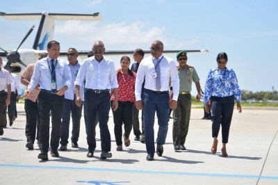 ރައީސް ފުނަދޫއަށާއި ހޮޅުދޫއަށް ކުރެއްވި ދަތުރުފުޅު ނިންމަވާލައްވައިފި