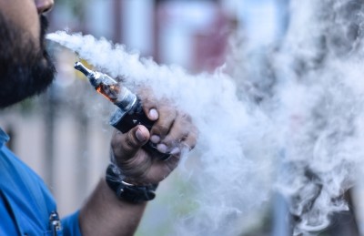 ވޭޕަށް ދެވިހިފާފައިވާ ޖީލެއް ސްކޫލްތަކުން ނުކުތުމުގެ ބިރު!