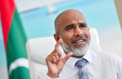 ވޭޕަށް ދެވިހިފާފައިވާ ޖީލެއް ސްކޫލްތަކުން ނުކުތުމުގެ ބިރު!