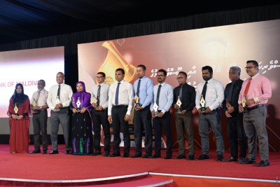 ނޫސްވެރިކަމުގެ އިނާމަށް ނަން ހުށަހެޅުމުގެ ފުރުސަތު ހުޅުވާލައިފި