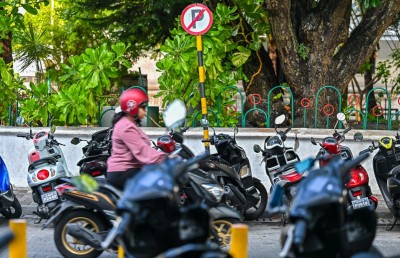 މާލެއިން ޕާކިން ސްލޮޓް ކުއްޔަށް ދިނުން ހުއްޓާލަން އަންގައިފި