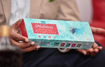 ދިލްމާ ސައިފަތާއި ސިމްޑީގެ 22 އަހަރުގެ ގާތްކަން، އެންމެންގެ މޫޑު ރަނގަޅު ކޮށްދީފި