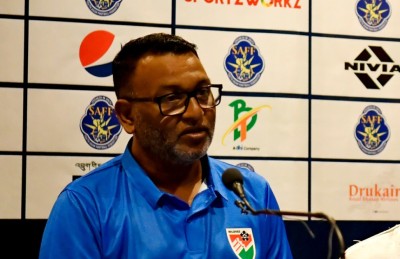 ޒުވާން ޓީމަށް މުބާރާތް ނިމިއްޖެ؛ ކޯޗު ބުނީ ރާއްޖޭގެ "ބަދުނަސީބަކީ މޫސުންކަމަށް"