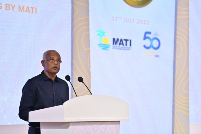 އިގްތިސާދީގޮތުން މިތިބަ ހިސާބަށް އާދެވުނީ ބޯޑަރު އަލުން ހުޅުވާލުމުން: ރައީސް