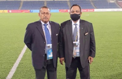 އޭޝިއާގެ ކޮލިފައިން މެޗުގެ އިސް އޮފިޝަލުންގެ ގޮތުގައި ޑޮކް އަދި އައްޑޯ