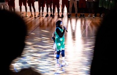 ބާސްކެޓްކޯޓު ދޫކޮށްލީ ކަރުނައާ އެކު، އެކަމަކު ކާމިޔާބު މާޒީން ގެނެސްދިނީ ހިނިތުންވުން