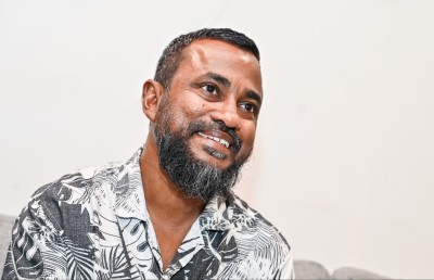 މި ދެބެއިން ބެލި ހުވަފެނުގައި ޖެއްސި ކުލަތައް